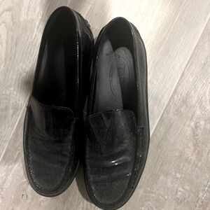 Tod’s loafers